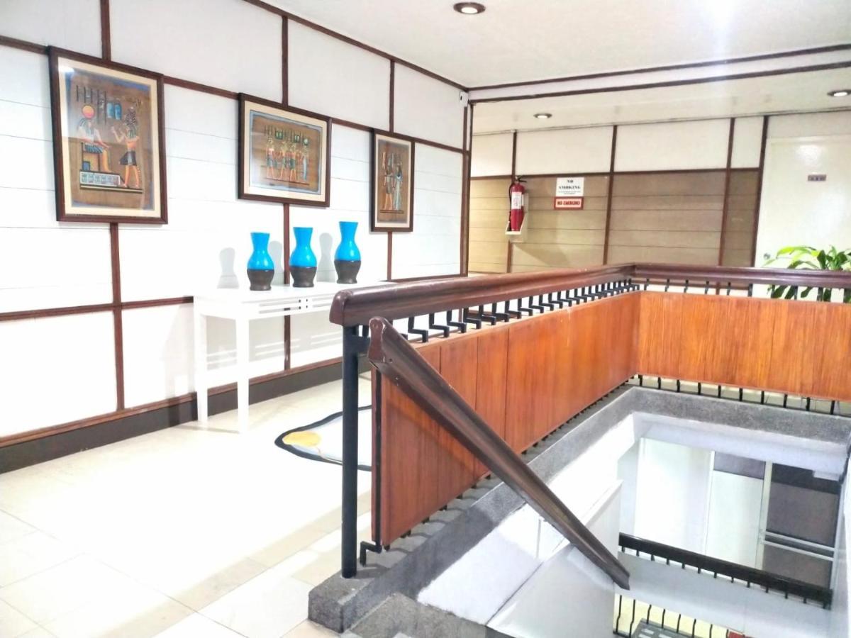 2 Hotel Saleh Angeles Zewnętrze zdjęcie