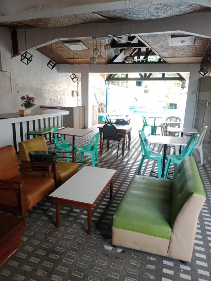 2 Hotel Saleh Angeles Zewnętrze zdjęcie