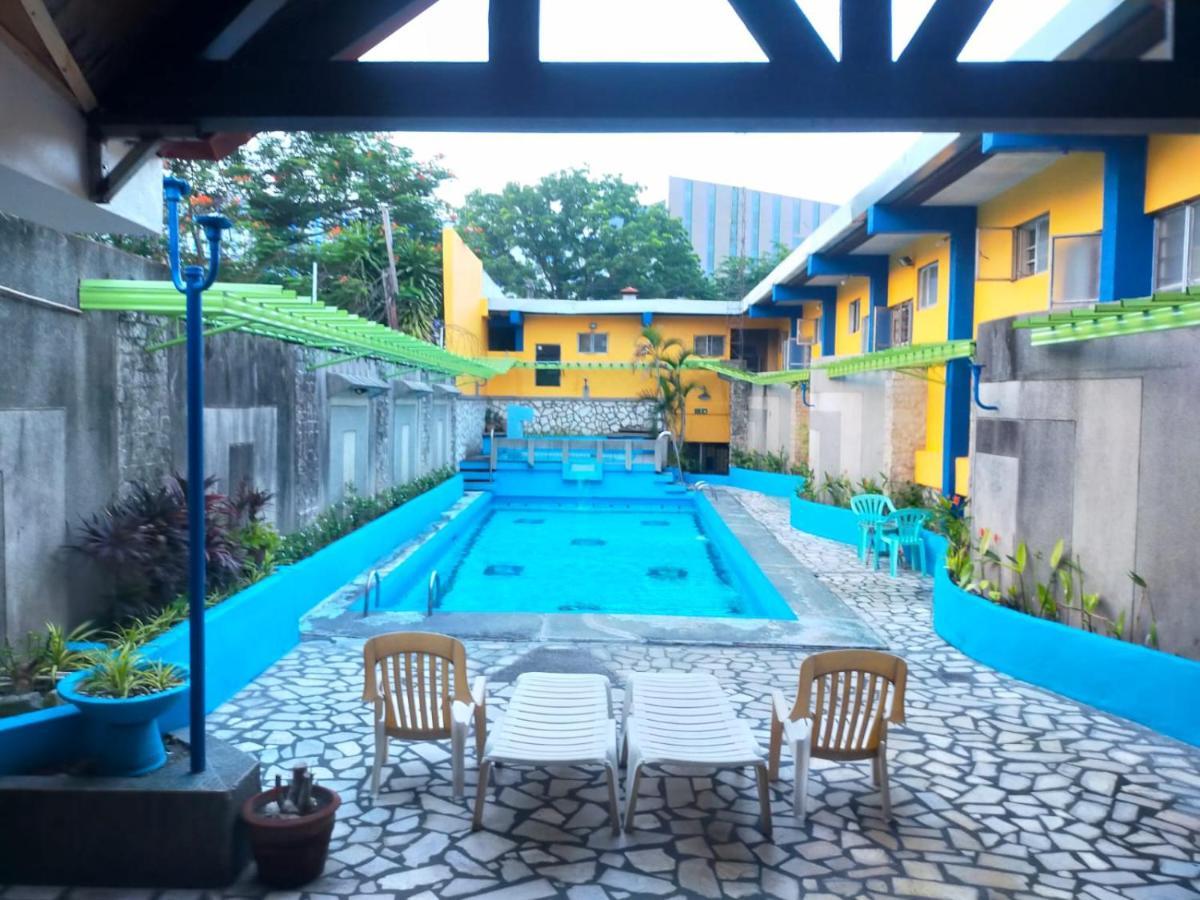 2 Hotel Saleh Angeles Zewnętrze zdjęcie